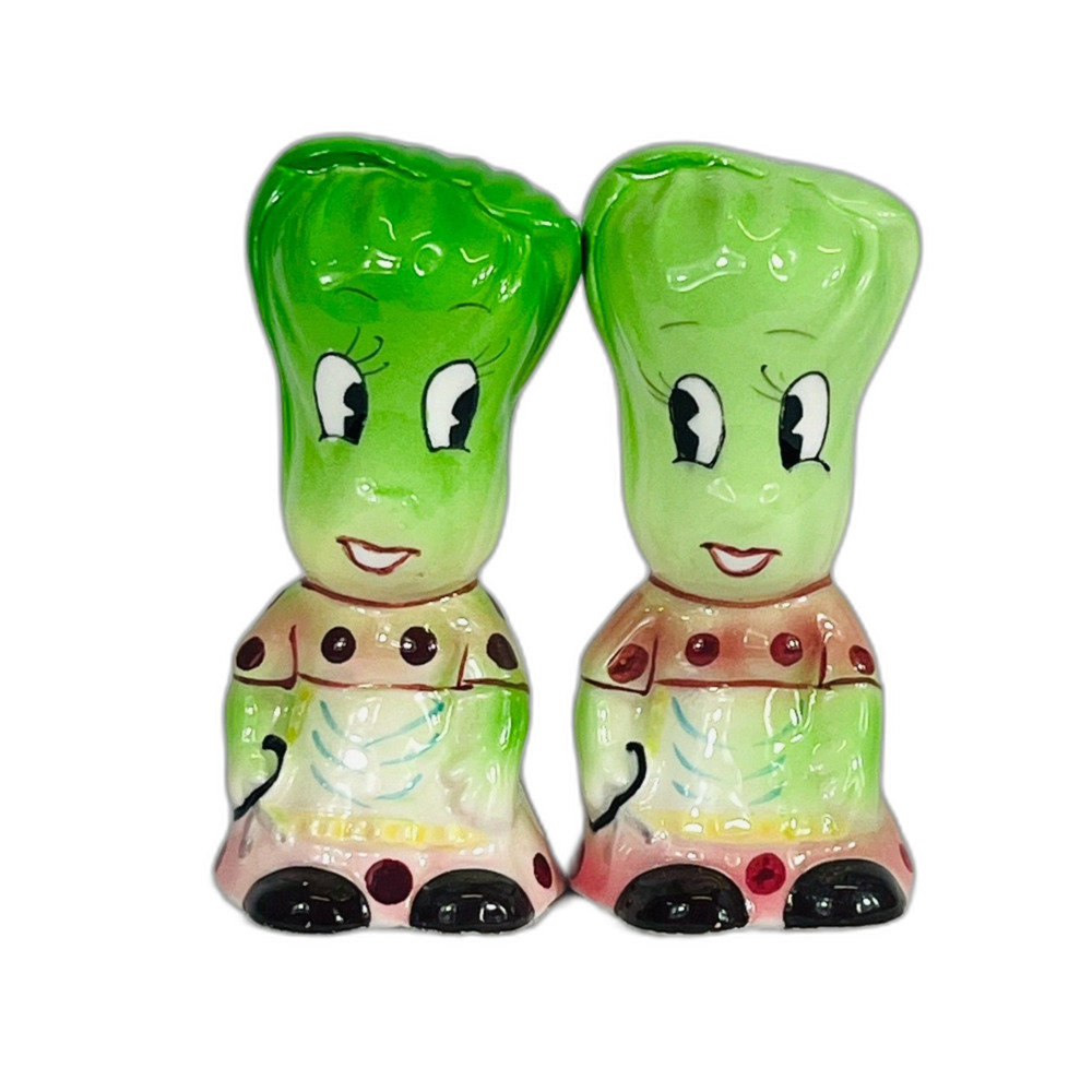 Vtg Japan Anthromorphic Lettuce Leek Ladies Salt and Pepper Shakers Side Eye